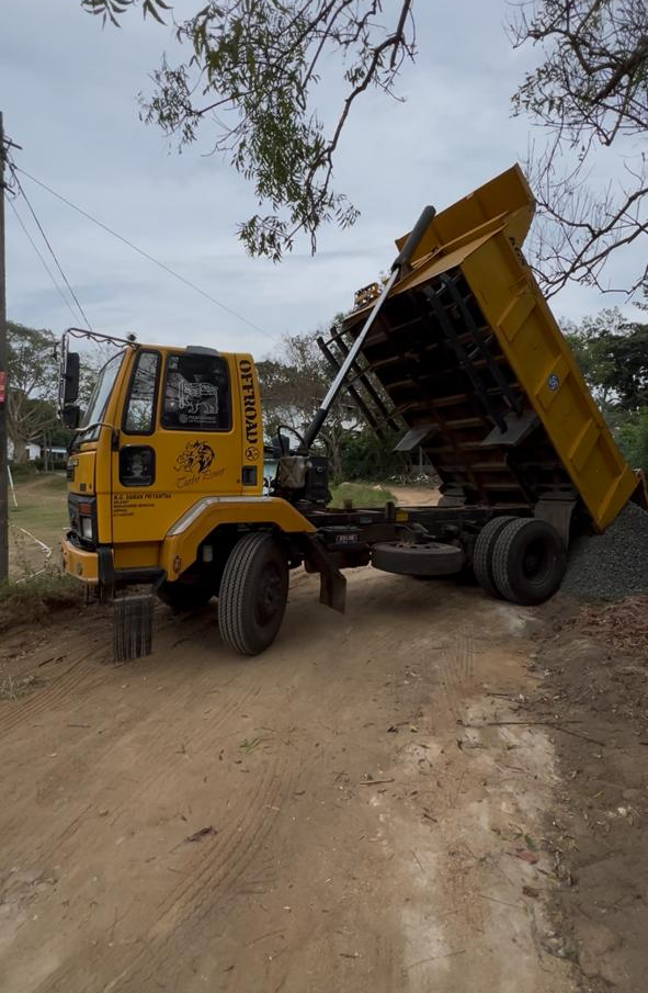 KGS Tipper Lorry